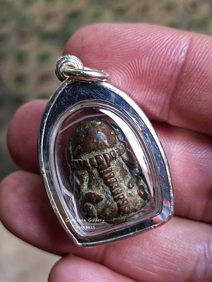 พระปิดตาหลวงพ่ออิ่มวัดหัวเขา