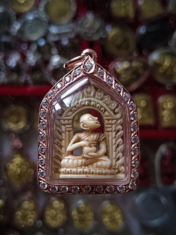 พระอุปคุตมหาเถร(งr)ไทใหญ่