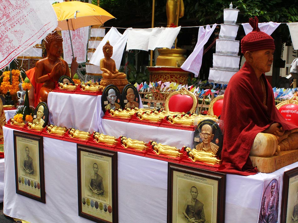 ครูบาเจ้าศรีวิชัย ขนาดบูชา วัดพระนอนแม่ปูคา