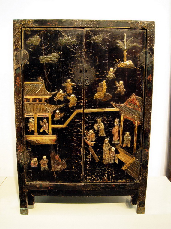 ตู้ inlaid หินสี 17th Century 