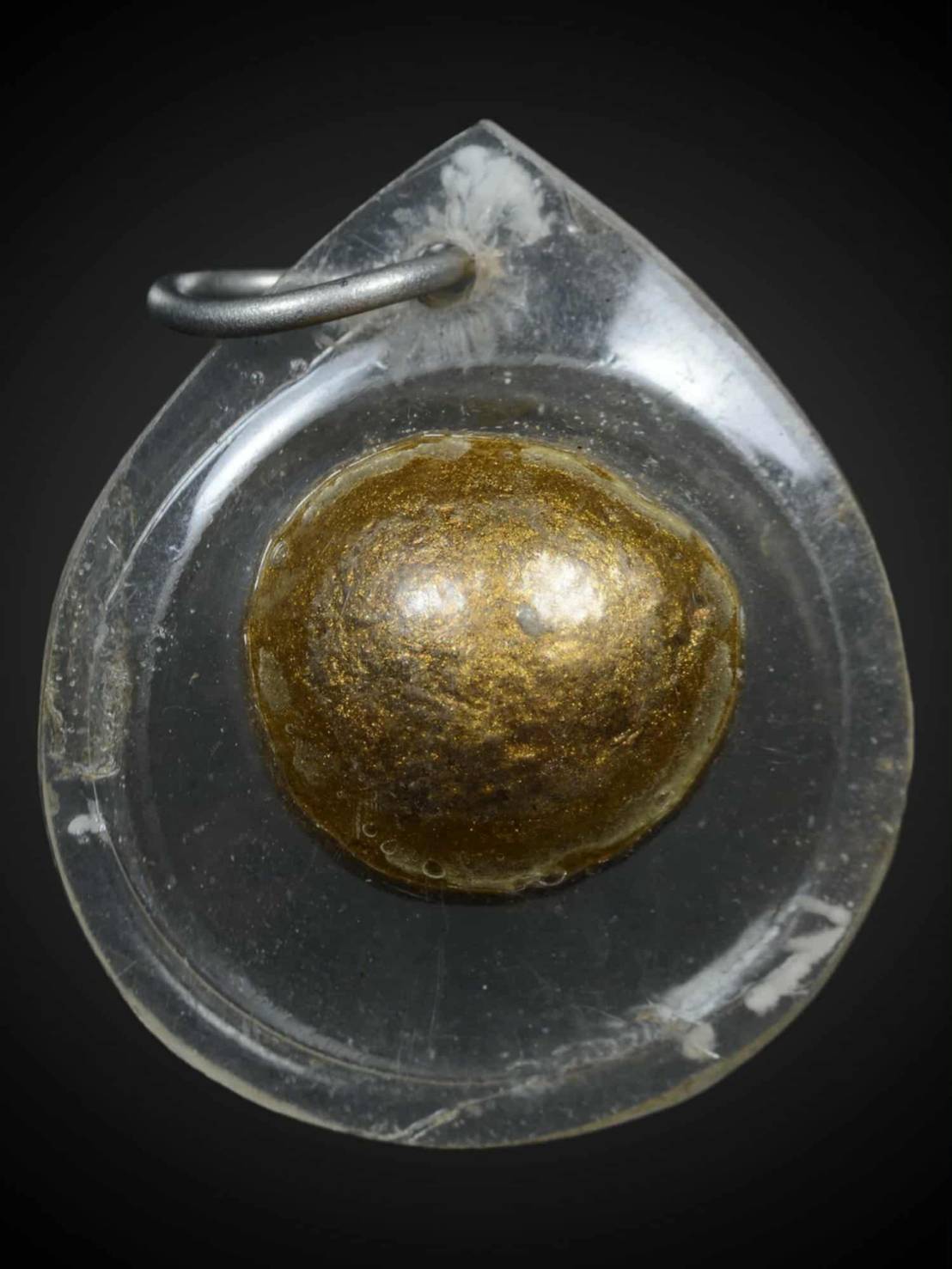 ลูกอมผงไม้กัลยา ลพ.พริ้ง วัดแจ้ง