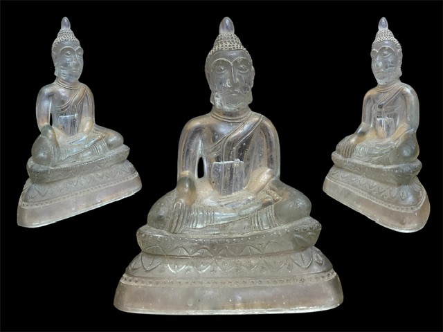 พระแก้วหล่อวัดโปรดเกศ จ.นนทบุรี สีขาวใส