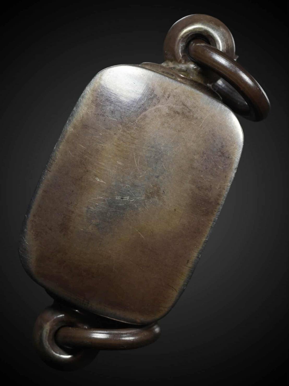 สีผึ้งฝังสิงห์งาแกะ ลป.สีห์ วัดสะแก