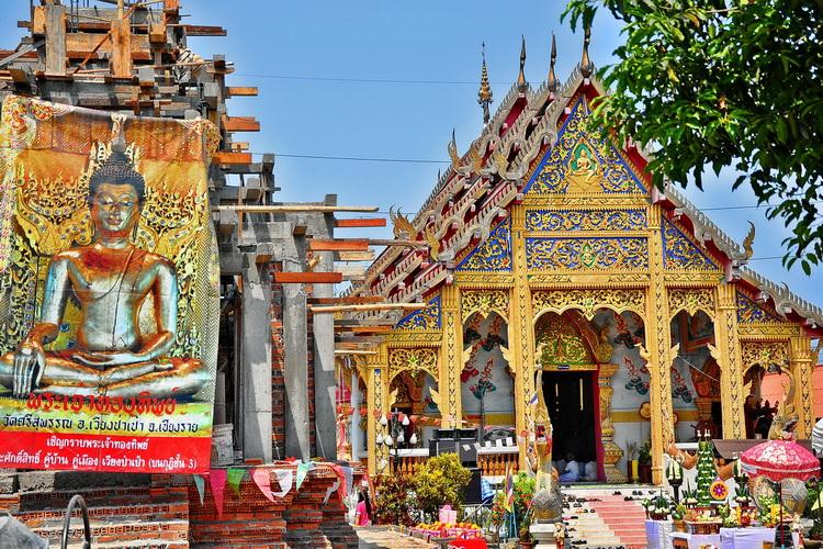 พิธีพุทธาภิเษกพระเจ้าทองทิพย์ และพระขุนแผนเวียงกาหลง 