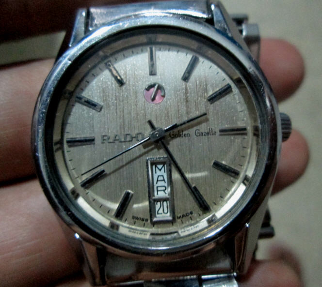 Rado golden gazelle auto 33 ไม่รวมเม็ด สายเดิม เครื่องเดินดี ไม่มีขนแมว